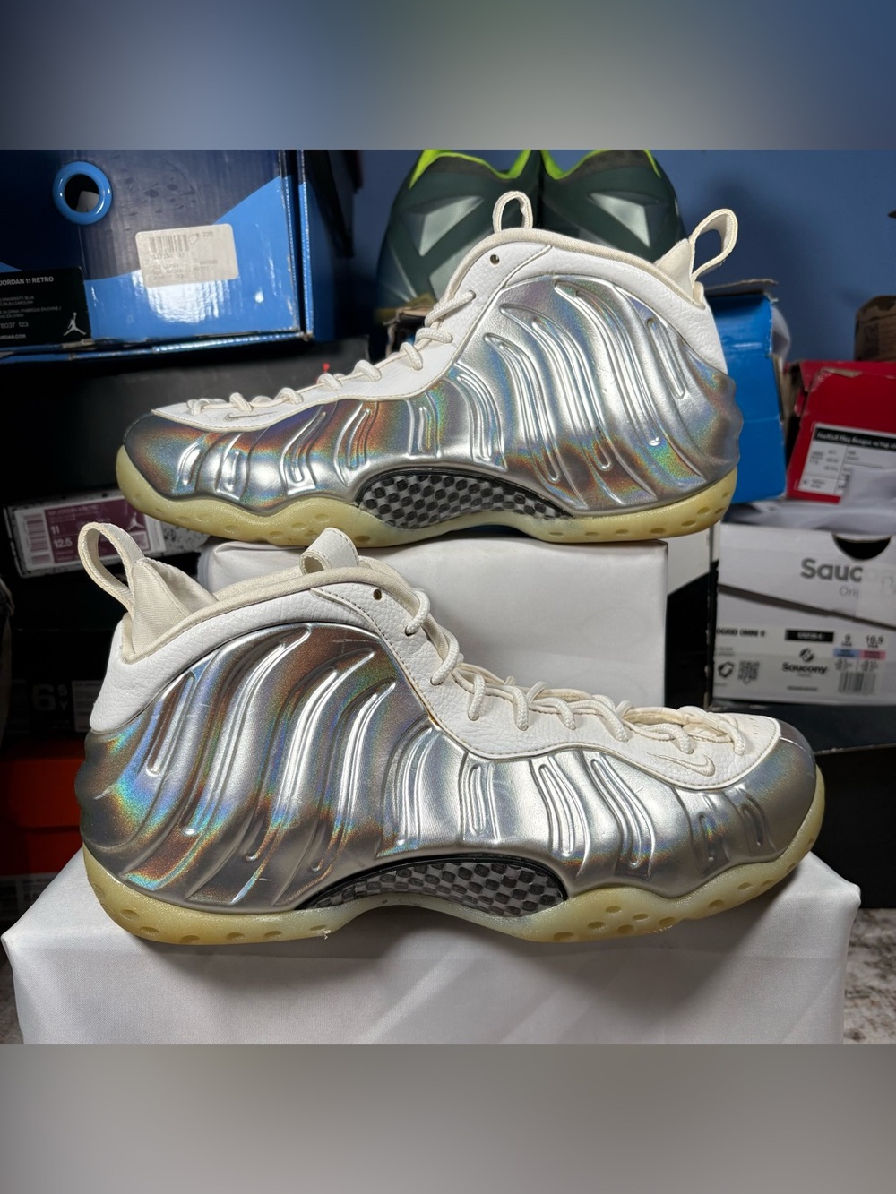 Size 11 - Nike Air Foamposite One Chrome W